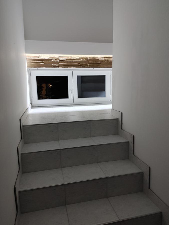 Fiesta Apartman Miskolc Exterior photo